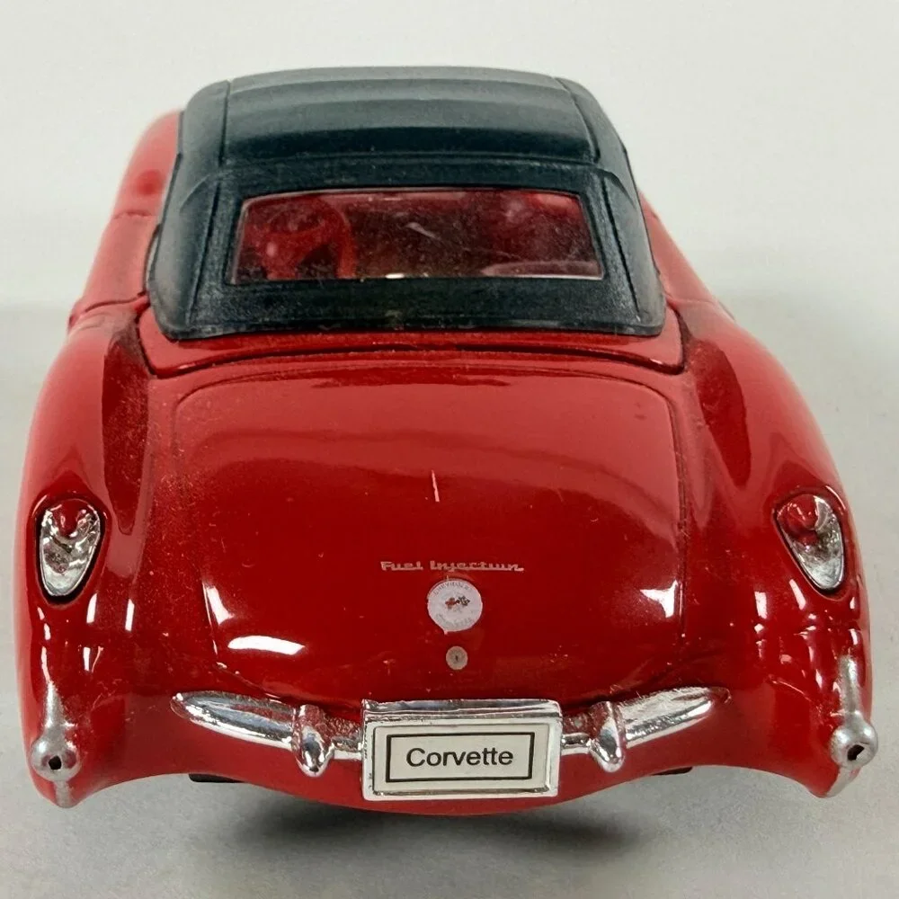 Welly 1957 Chevrolet Corvette Convertible DieCast 1:36  Red Silver damaged